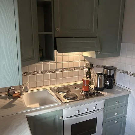 Two Bedroom In The Middle Of Centre Daire *